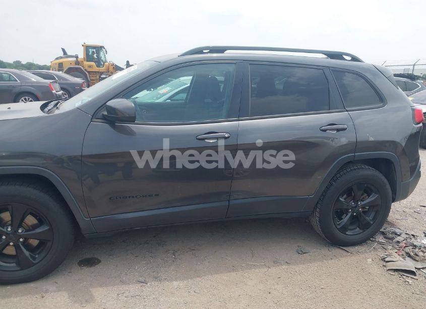 Photo 14 of 2016 Jeep Cherokee ALTITUDE (VIN 1C4PJLCB8GW113941)