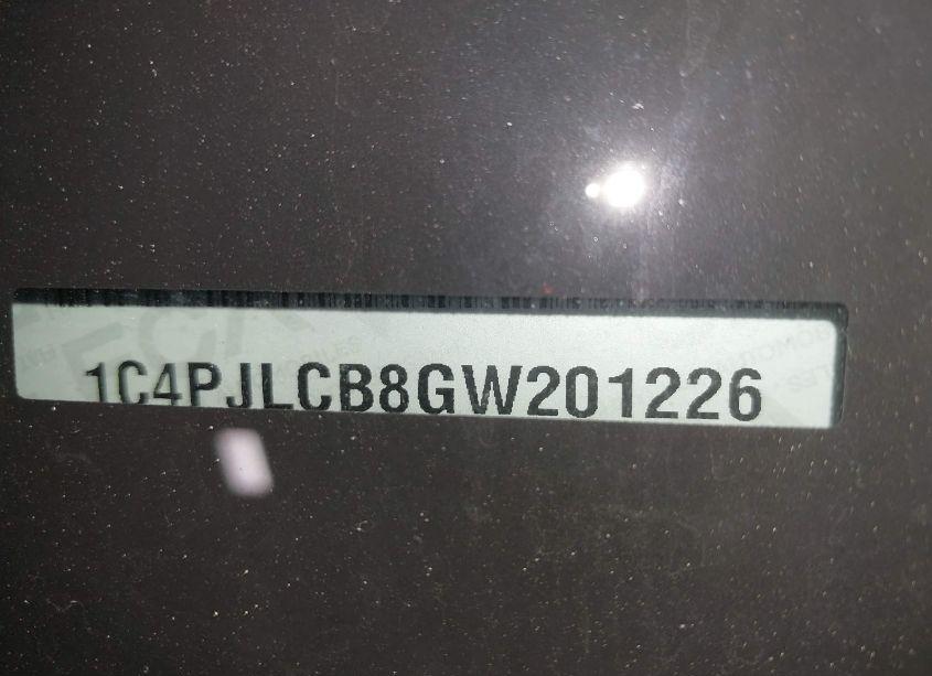 Photo 9 of 2016 Jeep Cherokee LATITUDE (VIN 1C4PJLCB8GW201226)