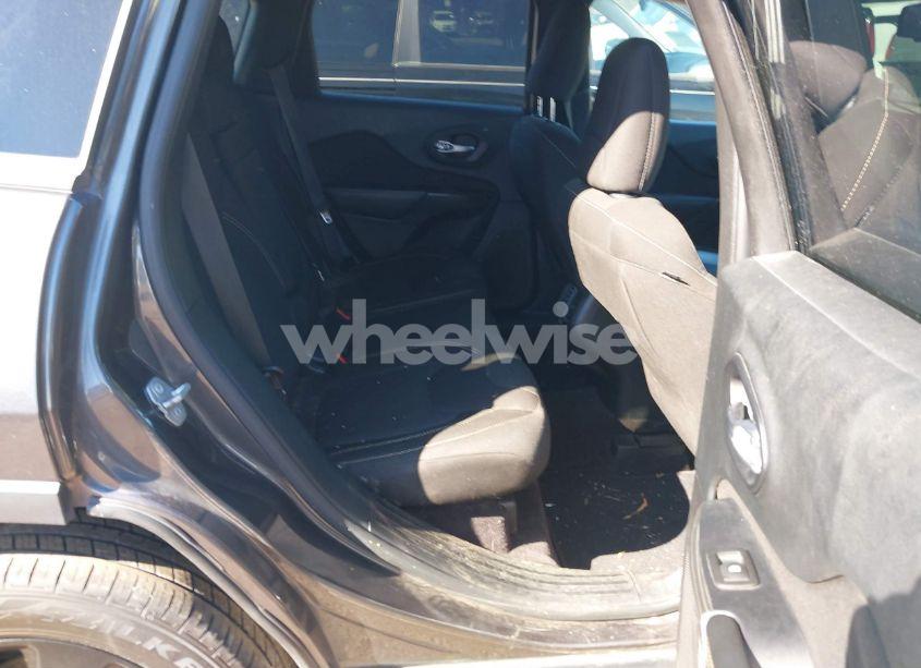 Photo 8 of 2016 Jeep Cherokee ALTITUDE (VIN 1C4PJLCB8GW209598)