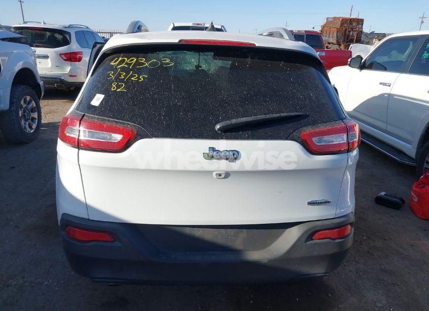 Photo 16 of 2016 Jeep Cherokee LATITUDE (VIN 1C4PJLCB8GW230578)