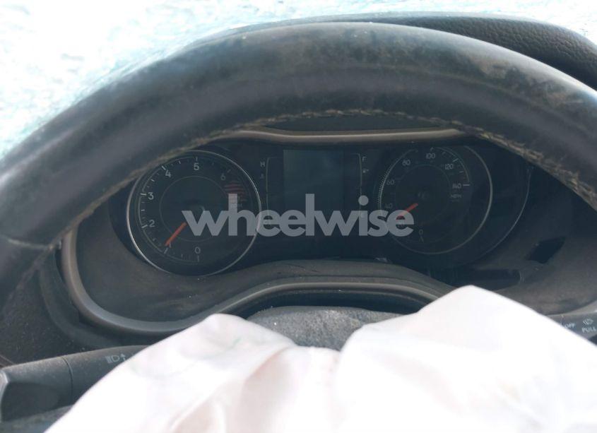 Photo 7 of 2016 Jeep Cherokee LATITUDE (VIN 1C4PJLCB8GW230578)