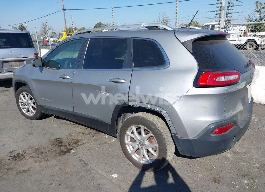 Photo 3 of 2016 Jeep Cherokee LATITUDE (VIN 1C4PJLCB8GW234338)