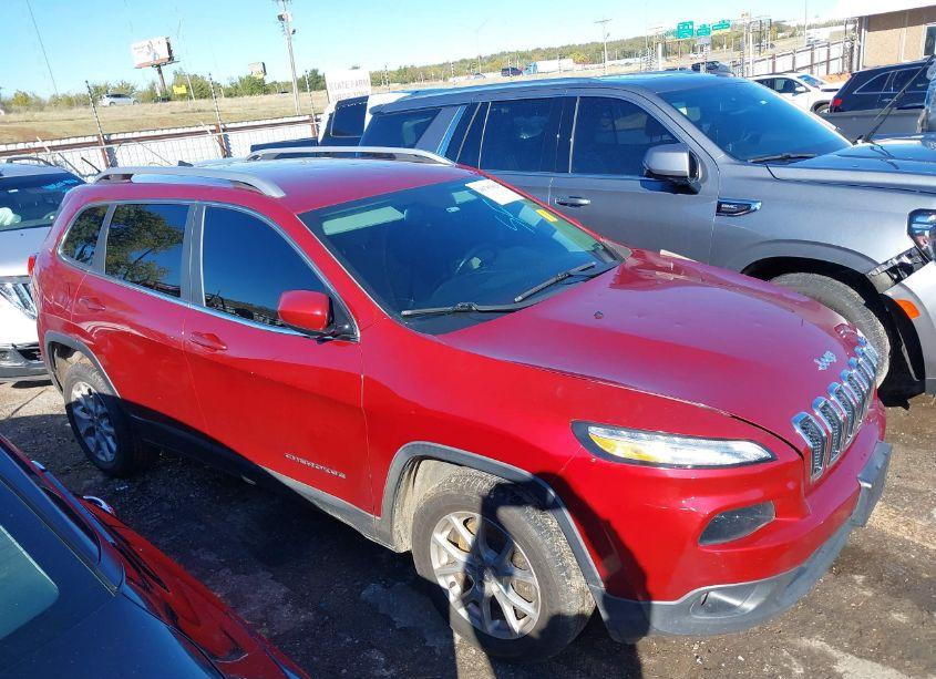 Photo 13 of 2016 Jeep Cherokee LATITUDE (VIN 1C4PJLCB8GW319728)