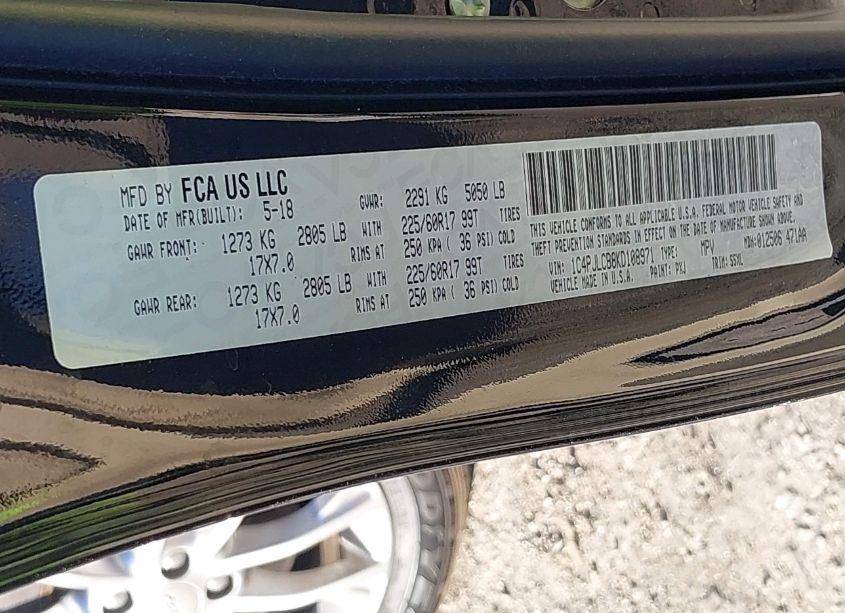 Photo 9 of 2019 Jeep Cherokee LATITUDE (VIN 1C4PJLCB8KD108971)