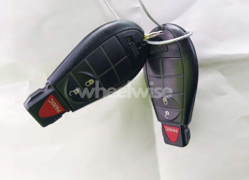 Photo 11 of 2019 Jeep Cherokee LATITUDE FWD (VIN 1C4PJLCB8KD145129)