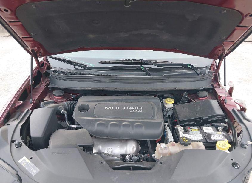 Photo 10 of 2019 Jeep Cherokee LATITUDE (VIN 1C4PJLCB8KD153473)