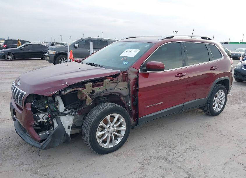 Photo 6 of 2019 Jeep Cherokee LATITUDE (VIN 1C4PJLCB8KD153473)