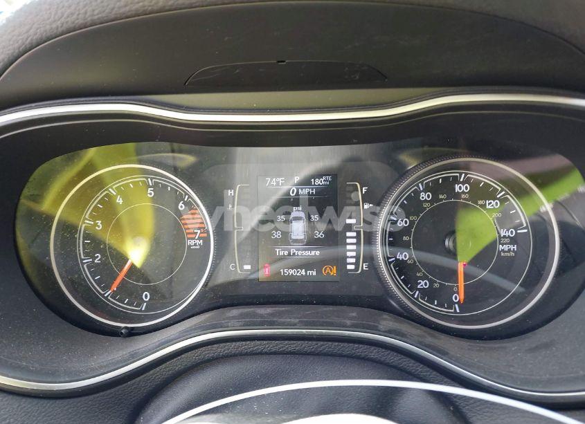 Photo 7 of 2019 Jeep Cherokee LATITUDE FWD (VIN 1C4PJLCB8KD175764)