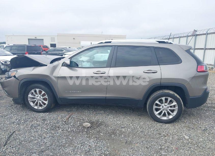 Photo 14 of 2020 Jeep Cherokee LATITUDE FWD (VIN 1C4PJLCB8LD525508)