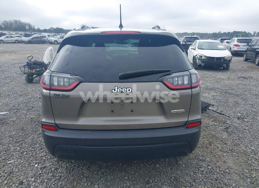 Photo 16 of 2020 Jeep Cherokee LATITUDE FWD (VIN 1C4PJLCB8LD525508)