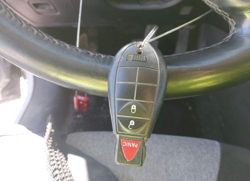 Photo 11 of 2014 Jeep Cherokee LATITUDE (VIN 1C4PJLCB9EW116358)