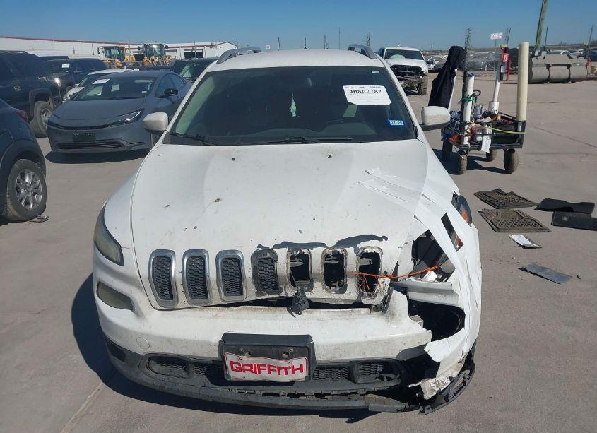 Photo 12 of 2014 Jeep Cherokee LATITUDE (VIN 1C4PJLCB9EW116358)