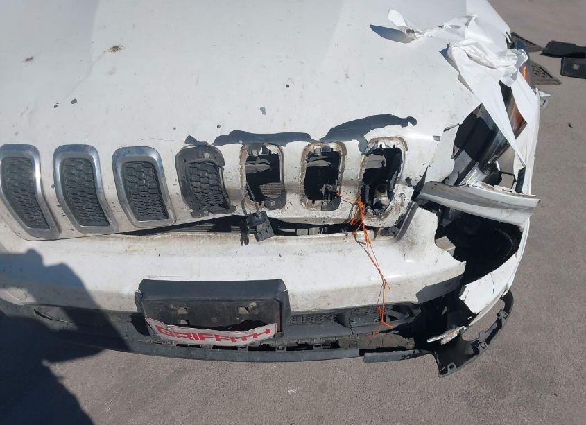 Photo 6 of 2014 Jeep Cherokee LATITUDE (VIN 1C4PJLCB9EW116358)