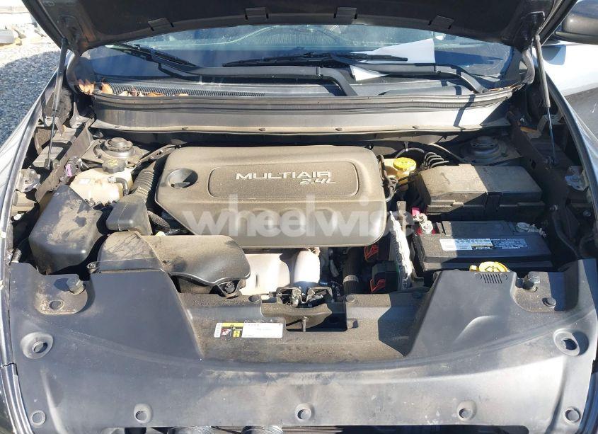 Photo 10 of 2014 Jeep Cherokee LATITUDE (VIN 1C4PJLCB9EW323848)