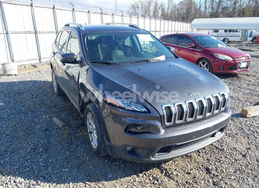 Photo 6 of 2014 Jeep Cherokee LATITUDE (VIN 1C4PJLCB9EW323848)