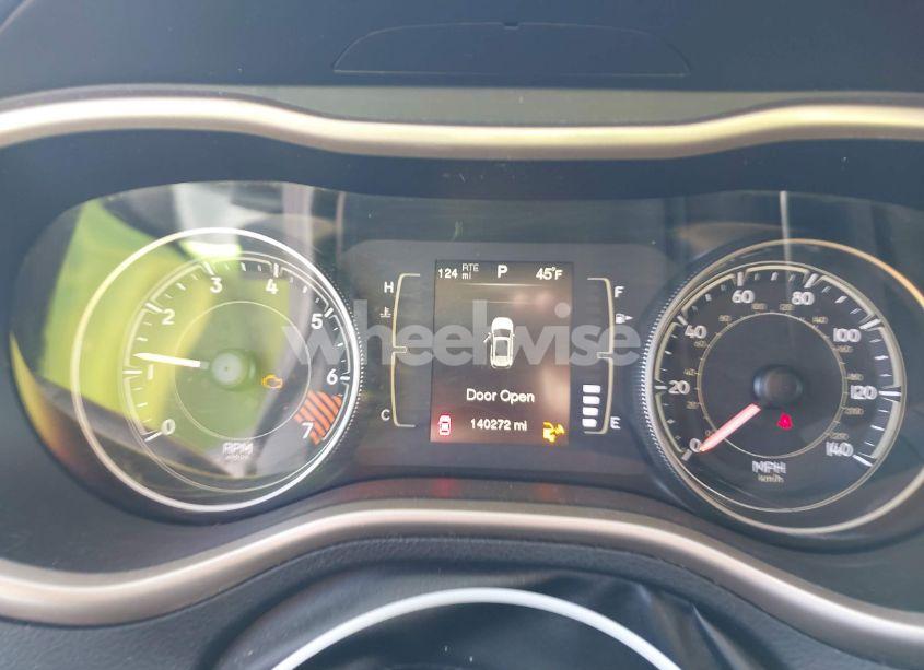 Photo 7 of 2014 Jeep Cherokee LATITUDE (VIN 1C4PJLCB9EW323848)