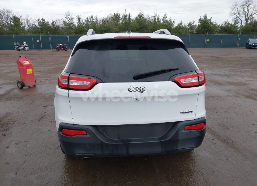 Photo 16 of 2015 Jeep Cherokee LATITUDE (VIN 1C4PJLCB9FW662997)
