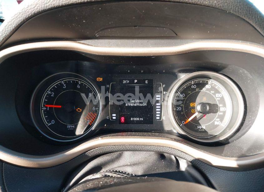 Photo 7 of 2015 Jeep Cherokee LATITUDE (VIN 1C4PJLCB9FW670601)