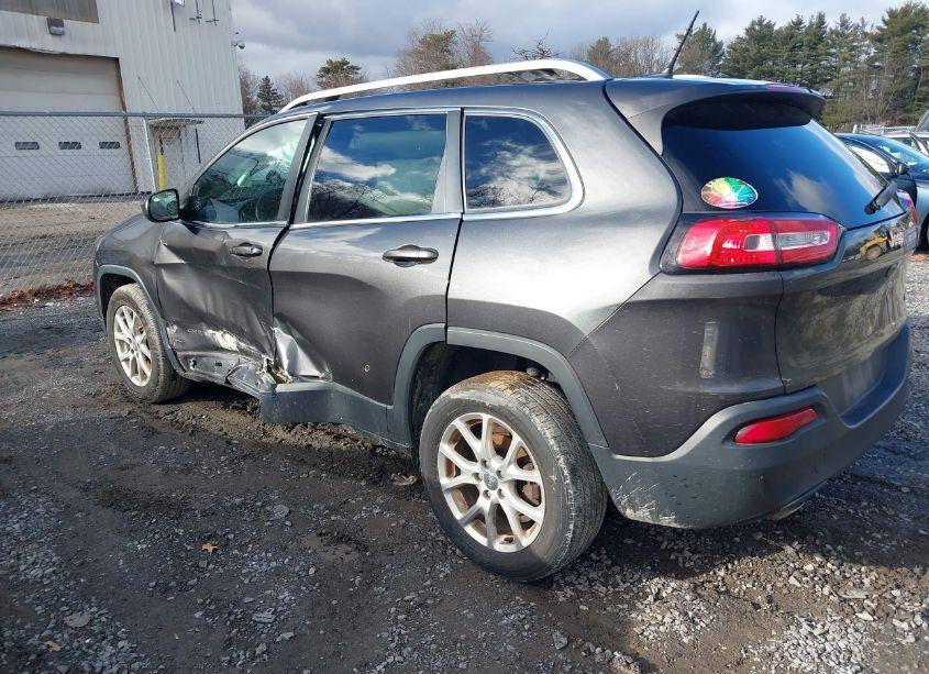 Photo 3 of 2015 Jeep Cherokee LATITUDE (VIN 1C4PJLCB9FW706237)