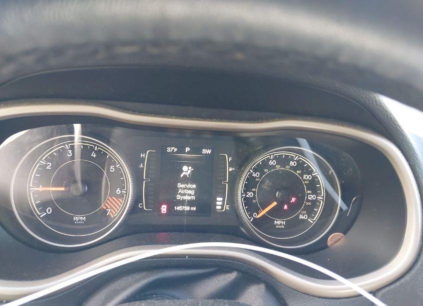 Photo 7 of 2015 Jeep Cherokee LATITUDE (VIN 1C4PJLCB9FW706237)