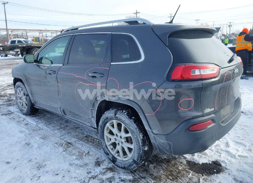 Photo 3 of 2015 Jeep Cherokee LATITUDE (VIN 1C4PJLCB9FW760878)