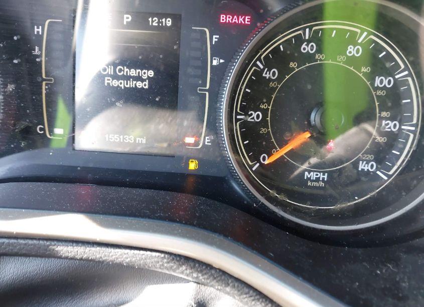 Photo 15 of 2015 Jeep Cherokee LATITUDE (VIN 1C4PJLCB9FW782959)