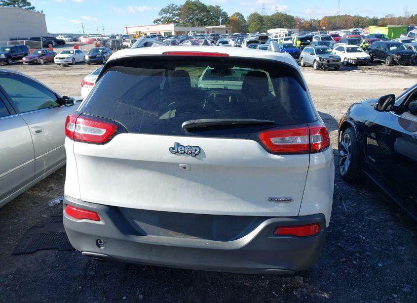 Photo 16 of 2015 Jeep Cherokee LATITUDE (VIN 1C4PJLCB9FW782959)