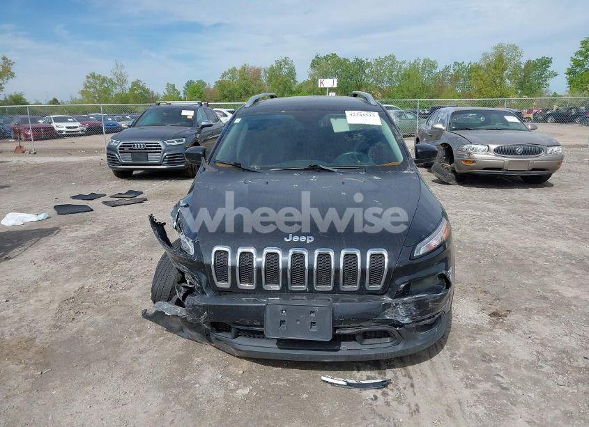 Photo 12 of 2016 Jeep Cherokee LATITUDE (VIN 1C4PJLCB9GW258633)