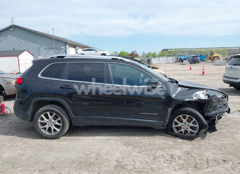 Photo 13 of 2016 Jeep Cherokee LATITUDE (VIN 1C4PJLCB9GW258633)