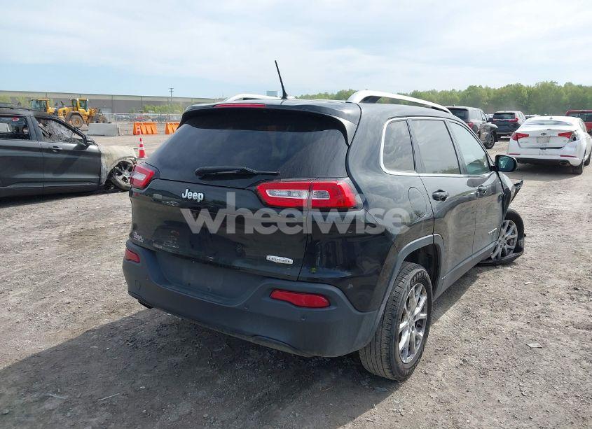 Photo 4 of 2016 Jeep Cherokee LATITUDE (VIN 1C4PJLCB9GW258633)