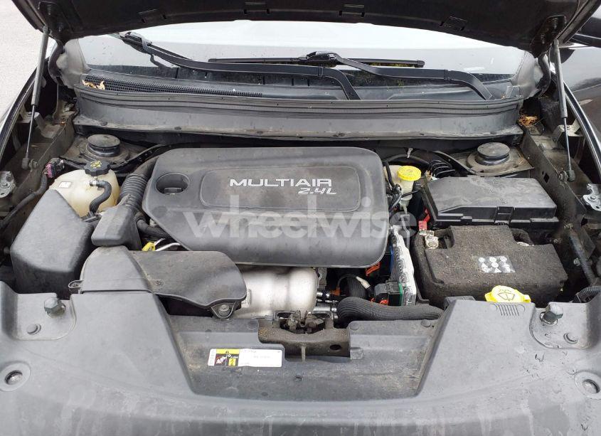 Photo 10 of 2016 Jeep Cherokee NORTH (VIN 1C4PJLCB9GW282396)