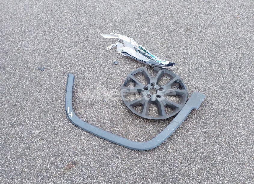 Photo 12 of 2016 Jeep Cherokee NORTH (VIN 1C4PJLCB9GW282396)