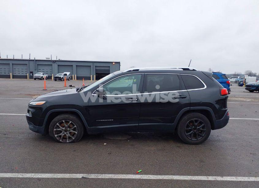 Photo 15 of 2016 Jeep Cherokee NORTH (VIN 1C4PJLCB9GW282396)