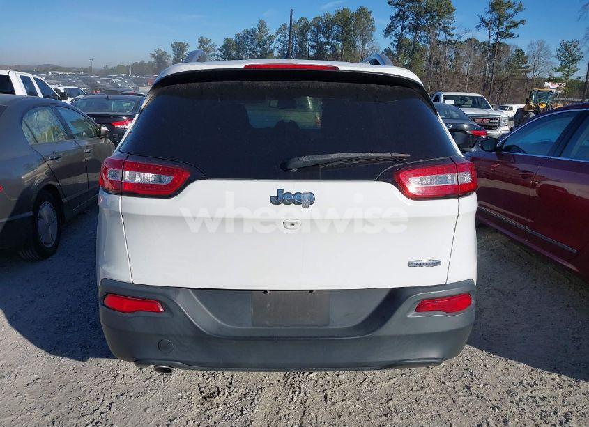 Photo 16 of 2017 Jeep Cherokee LATITUDE FWD (VIN 1C4PJLCB9HD235995)
