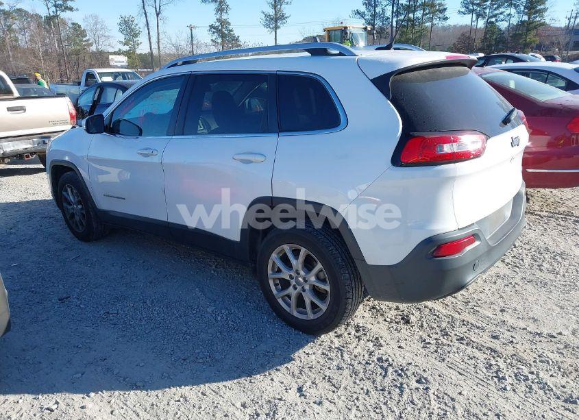 Photo 3 of 2017 Jeep Cherokee LATITUDE FWD (VIN 1C4PJLCB9HD235995)