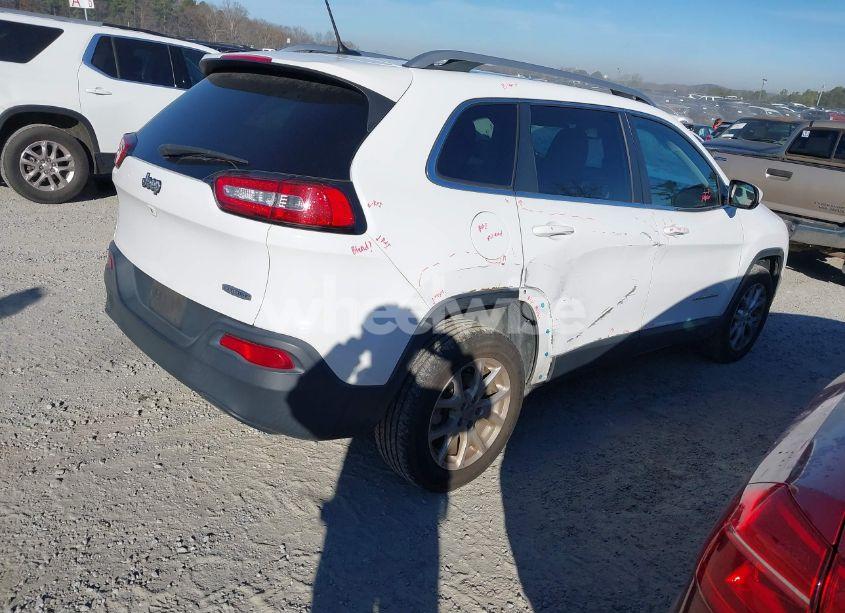 Photo 4 of 2017 Jeep Cherokee LATITUDE FWD (VIN 1C4PJLCB9HD235995)