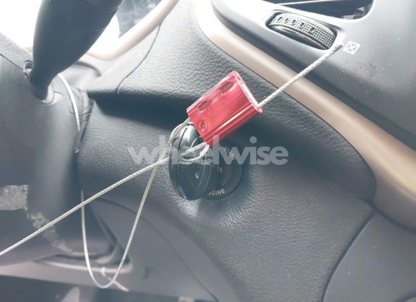 Photo 11 of 2017 Jeep Cherokee LATITUDE FWD (VIN 1C4PJLCB9HW572123)