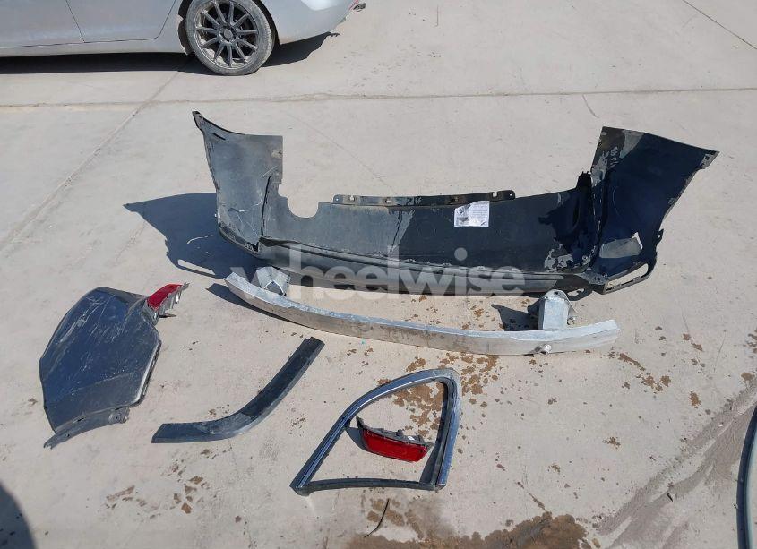 Photo 12 of 2019 Jeep Cherokee LATITUDE (VIN 1C4PJLCB9KD187597)