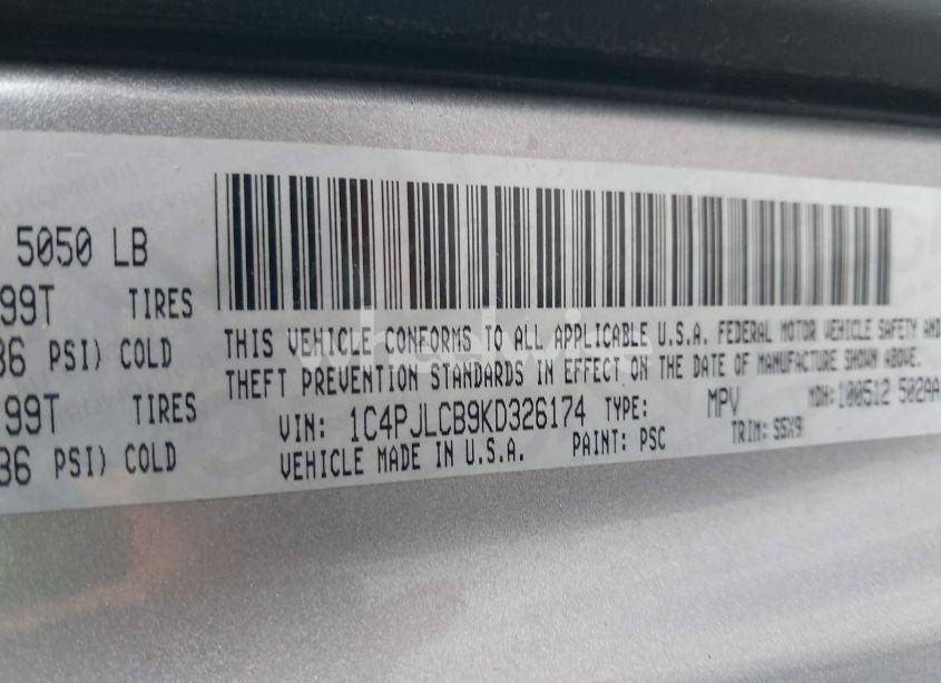 Photo 9 of 2019 Jeep Cherokee LATITUDE (VIN 1C4PJLCB9KD326174)