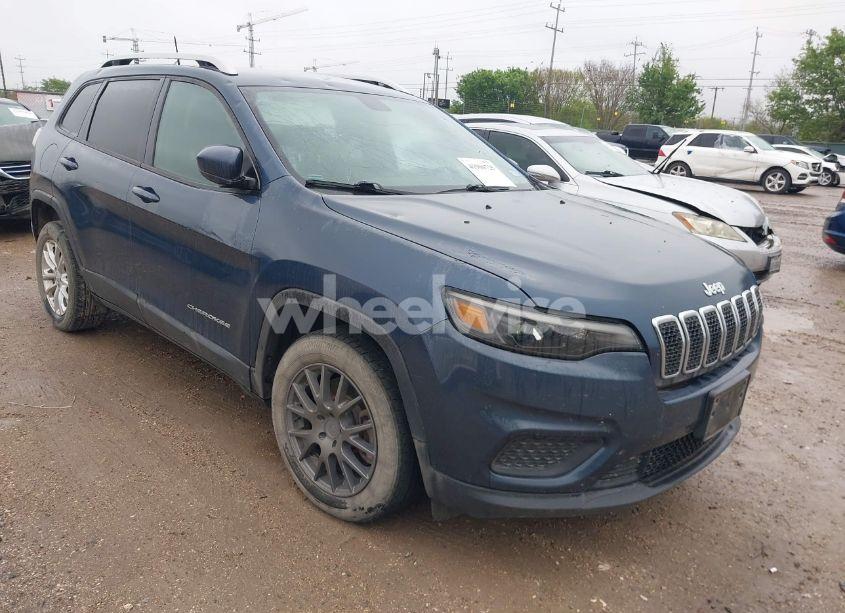 2020 Jeep Cherokee LATITUDE FWD (VIN 1C4PJLCB9LD521757) main photo