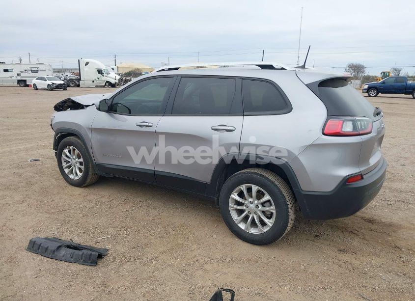 Photo 3 of 2020 Jeep Cherokee LATITUDE FWD (VIN 1C4PJLCB9LD552992)