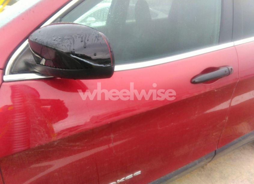 Photo 6 of 2014 Jeep Cherokee LATITUDE (VIN 1C4PJLCBXEW206148)