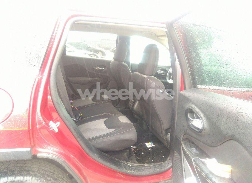 Photo 8 of 2014 Jeep Cherokee LATITUDE (VIN 1C4PJLCBXEW206148)