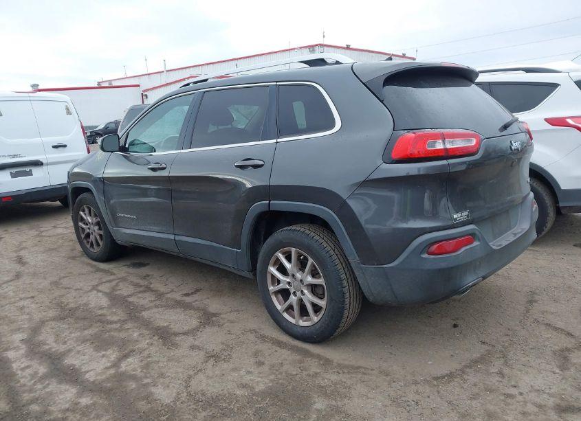 Photo 3 of 2014 Jeep Cherokee LATITUDE (VIN 1C4PJLCBXEW320845)