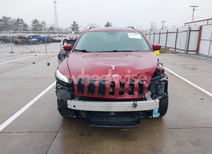 Photo 13 of 2015 Jeep Cherokee LATITUDE (VIN 1C4PJLCBXFW537250)
