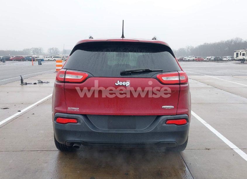 Photo 17 of 2015 Jeep Cherokee LATITUDE (VIN 1C4PJLCBXFW537250)