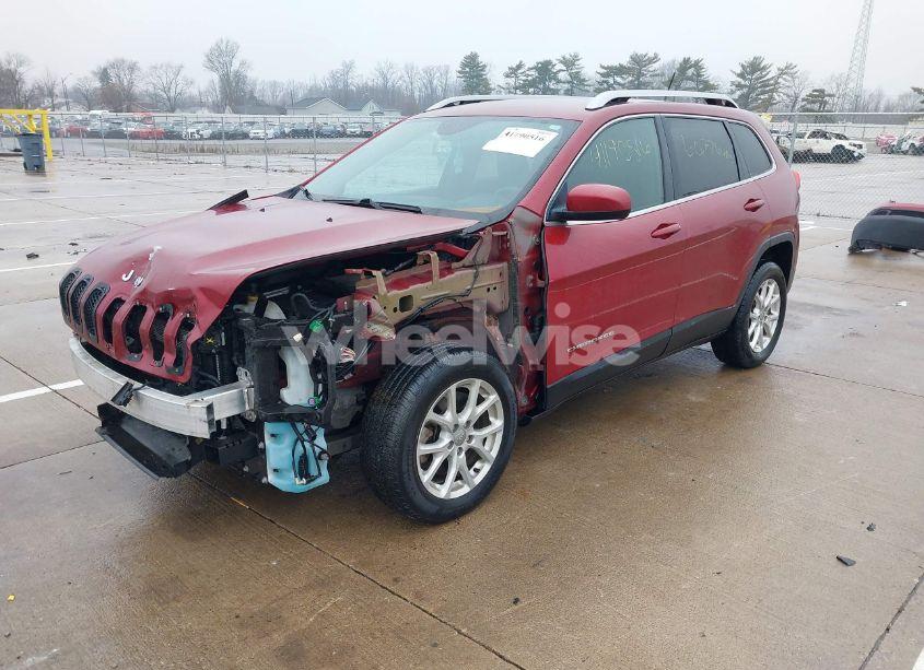 Photo 2 of 2015 Jeep Cherokee LATITUDE (VIN 1C4PJLCBXFW537250)