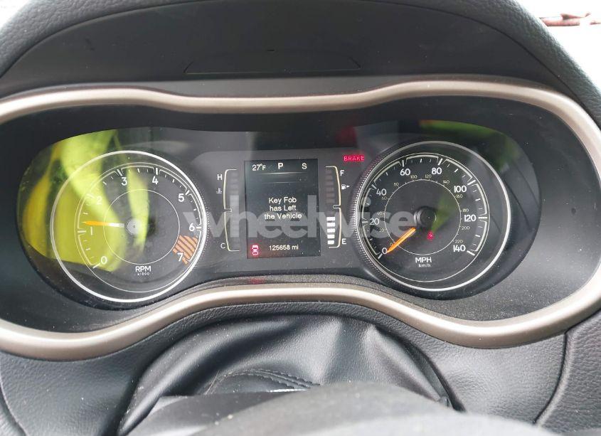 Photo 7 of 2015 Jeep Cherokee LATITUDE (VIN 1C4PJLCBXFW596752)