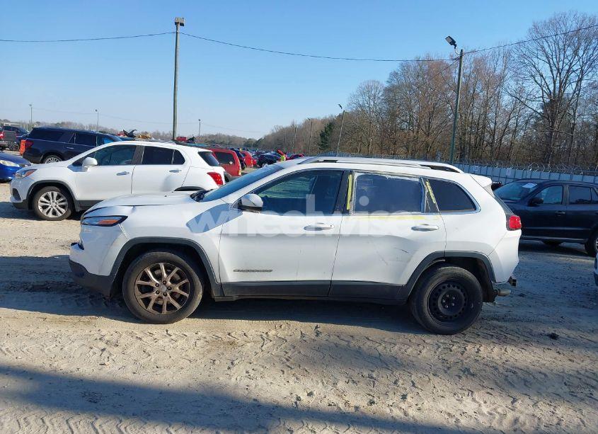 Photo 14 of 2015 Jeep Cherokee LATITUDE (VIN 1C4PJLCBXFW694339)