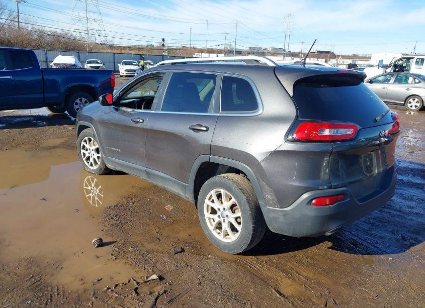 Photo 3 of 2015 Jeep Cherokee LATITUDE (VIN 1C4PJLCBXFW700415)